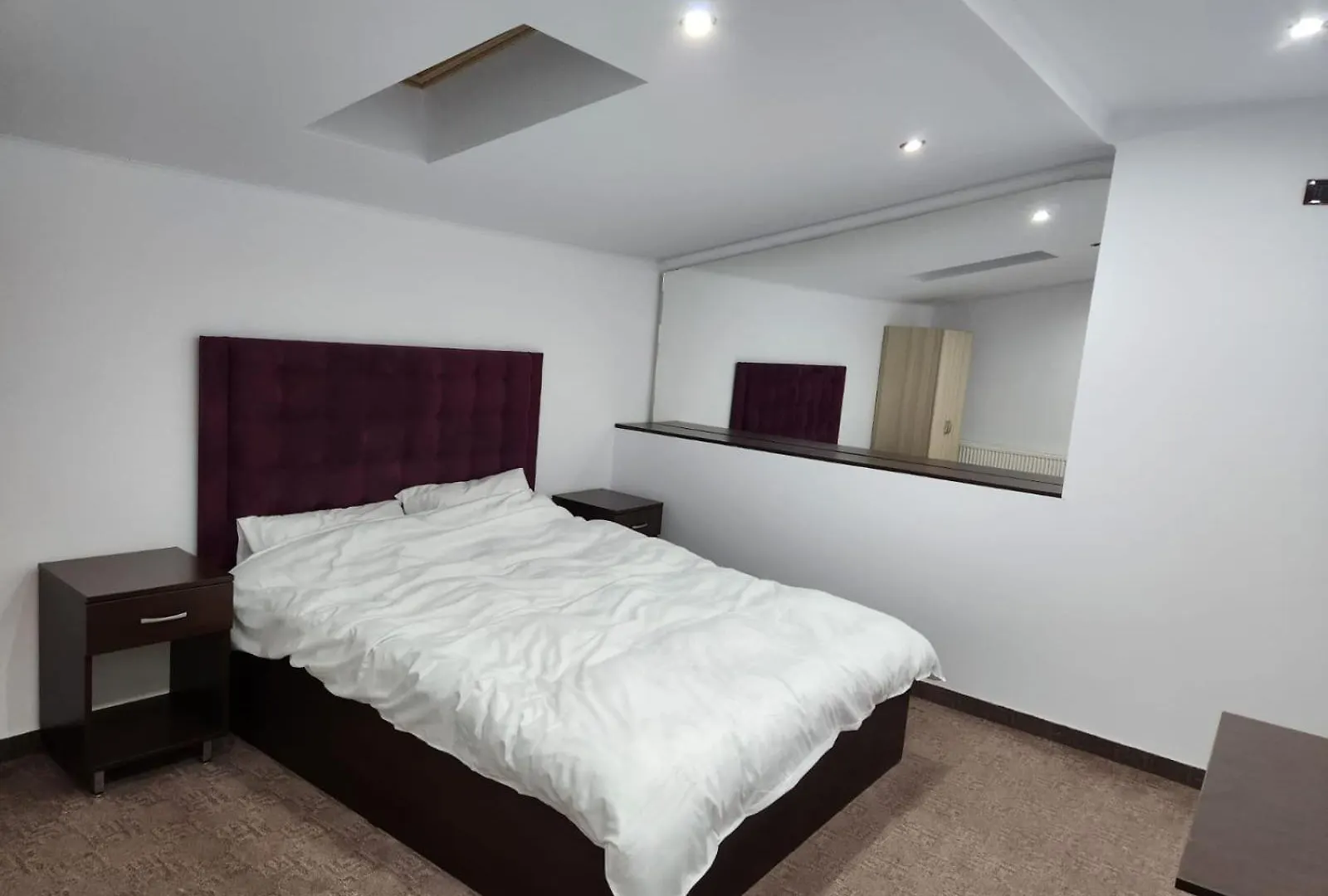 Luxinn Бухарест Румыния