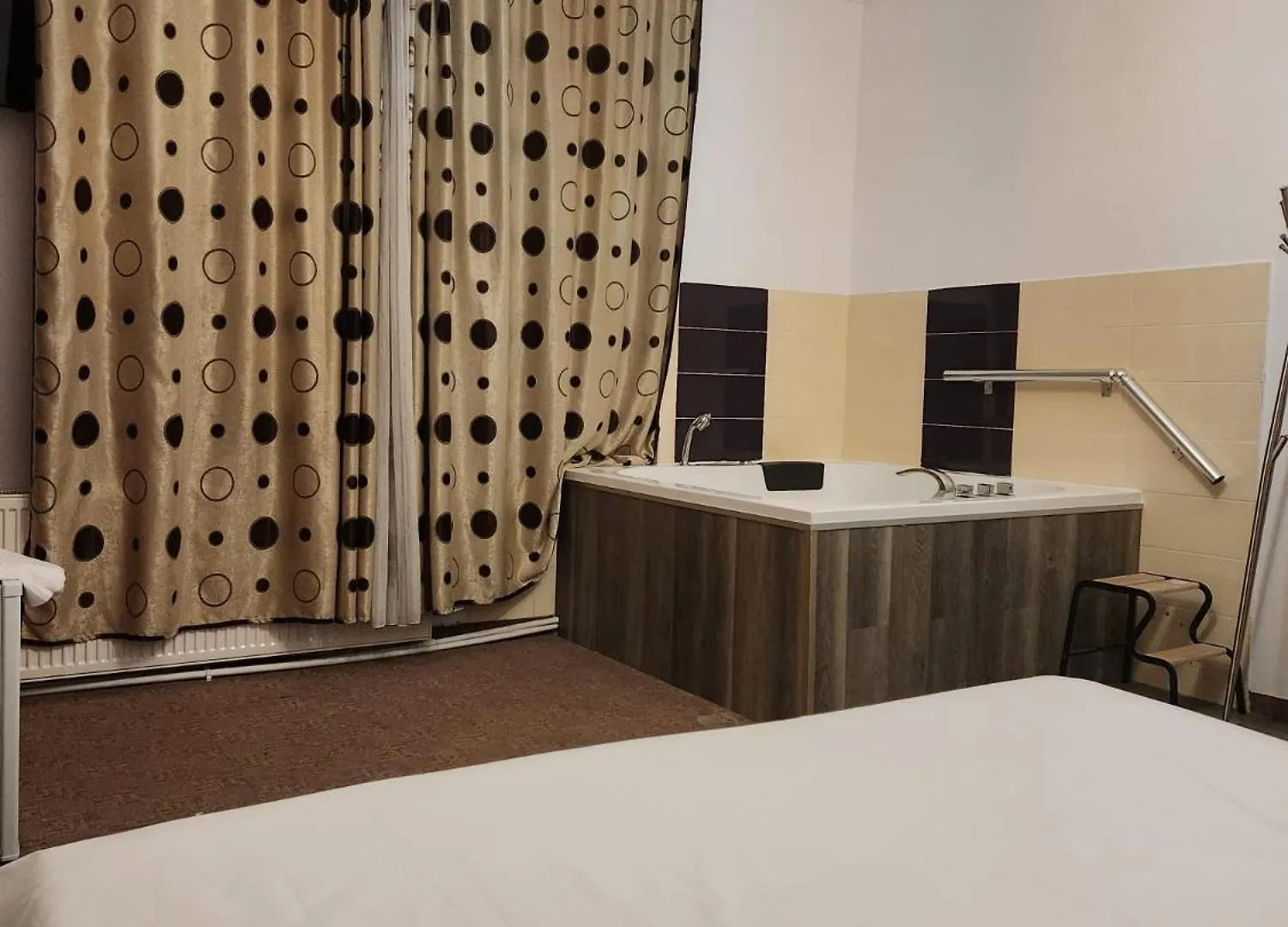 Luxinn Bucarest